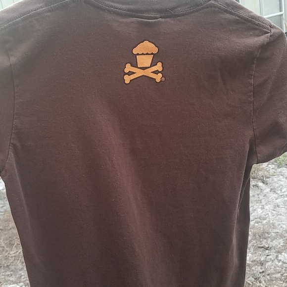 Johnny Cupcakes Steampunk Baker Shirt - Picture 3 of 3